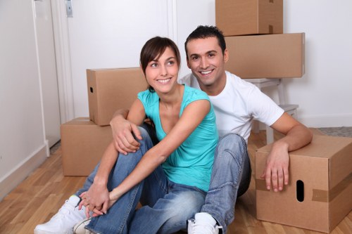 Same day removals team preparing a fast move in Hollandpark